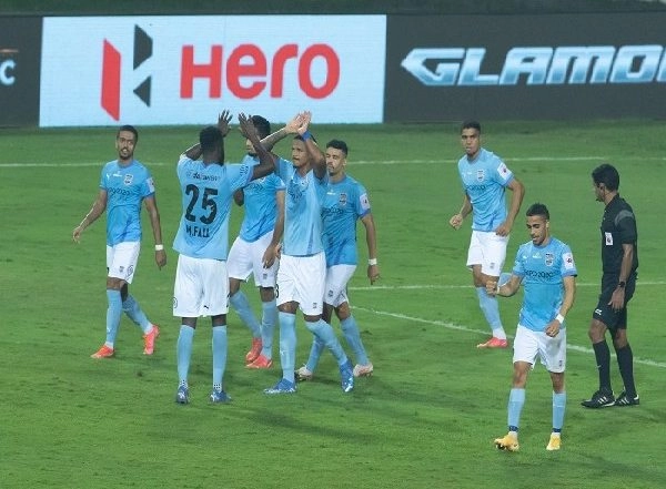 Sports News | ISL: Will Stay True to Our Playing Style, Says Mumbai's Bheke Ahead of Blasters Clash