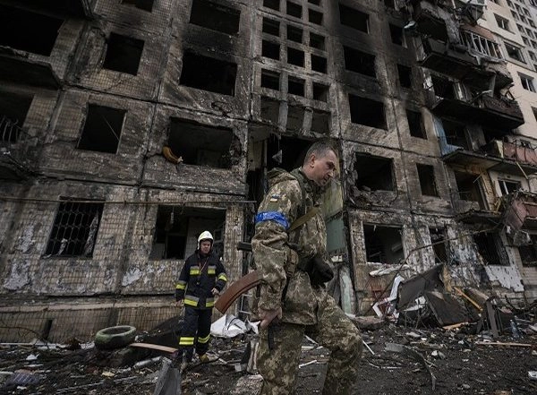 World News | Russia-Ukraine War Day 21 Highlights: ICJ Orders Russia to Suspend Military Operation Immediately, Zelenskyy Urges US to Do More