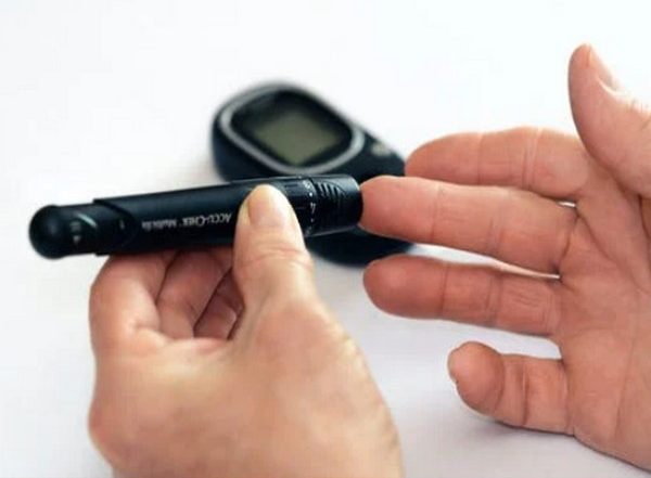 Health News | Study Says People with Diabetes Who Consumed Less Processed Food at Night May Live Longer