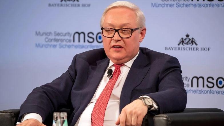 Russia Urges Washington To Quit Escalating Tensions