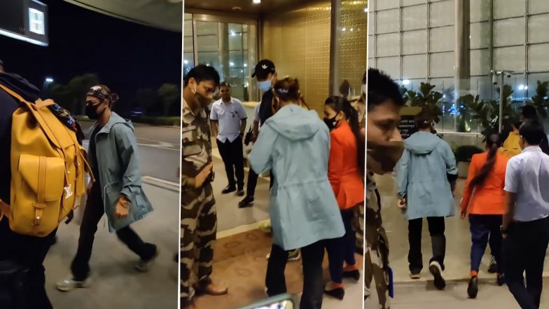 Shah Rukh Khan Wins the Internet After He Greets an Airport Security With Folded Hands While Leaving for Pathaan Shoot (Watch Video)