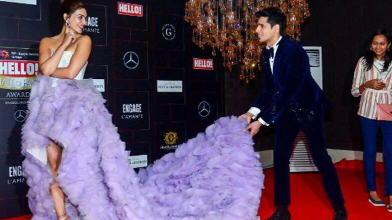 Hello Hall of Fame Awards 2022: Sidharth Malhotra Wins the Internet After He Holds Train of Kriti Sanon’s Dress (Watch Video)