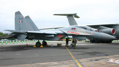 Sukhoi Su-30MKI Aircraft Suffers Tyre Burst After Landing at Pune Airport, Leads to Runway Blockage