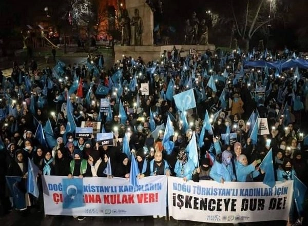 World News | Anti-China Protest March Held in Istanbul