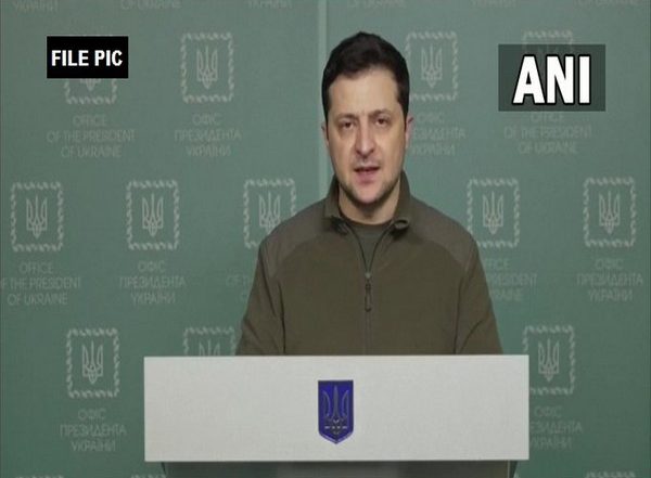 World News | Zelenskyy Says 7,144 People Evacuated from Several Ukrainian Cities on Friday