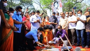 India News | Aaditya Thackeray Initiates Road Concretisation Work in Mumbai's Aarey Colony
