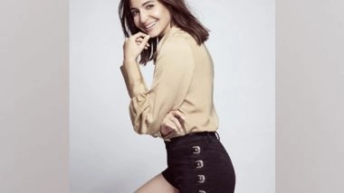 Entertainment News | Women's World Cup 2022: Anushka Sharma Roots for Team India