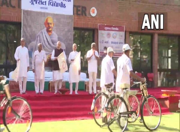 Dandi March 92nd Anniversary: Amit Shah Flags Off 'Dandi Cycle Yatra' in Ahmedabad
