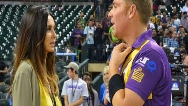 Entertainment News | Completely Crushed: Shibani Dandekar Mourns Demise of Cricket Legend Shane Warne