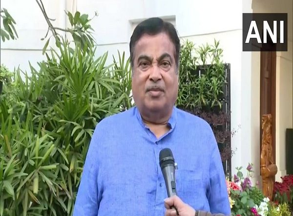 Government Planning to Develop India's Road Network on Par With US by 2024, Nitin Gadkari Informs RS