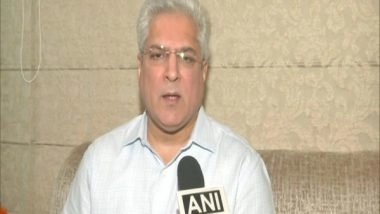 India News | Delhi Govt Announces Exemption on Penalty Fee for Delay in Renewal of Fitness, Permit