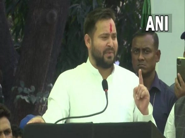 Tejashwi Yadav Welcomes LJD-RJD Merger, Calls for United Opposition To Defeat BJP