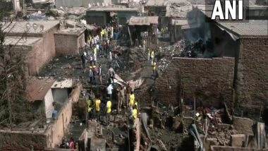 India News | Delhi Fire: Forensics Team Rushed to Spot to Conduct Tests