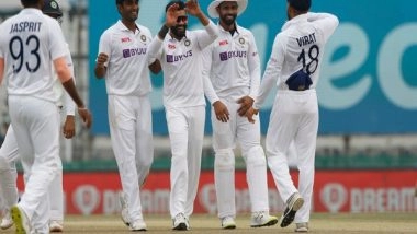 Sports News | Ind Vs SL, 1ST Test: Visitors Staring at Innings Defeat as Ashwin Bags Two Wickets to Equal Kapil Dev (Tea, Day-3)