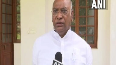 India News | Kharge Accuses Kapil Sibal of Deliberately Trying to Weaken Congress