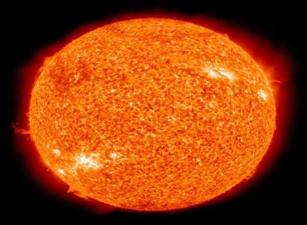 Science News | Study Reveals That Solar Coronal Loops May Be Optical Illusions