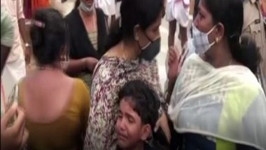 India News | Kerala Police Detains People Protesting Against K-Rail Project in Kottayam