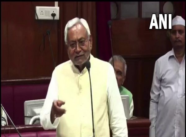 Drinking Alcohol is Considered Sin by Mahatma Gandhi, Says Bihar CM Nitish Kumar