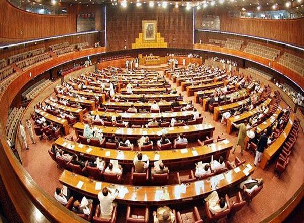 World News | Pakistan National Assembly Session Adjourned