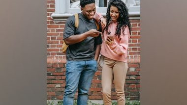 Lifestyle News | Researchers Highlight Impact of Social Media on Well-being Varies Across Adolescence