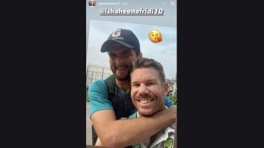 David Warner Shares Picture With Shaheen Afridi After Friendly Face-Off During Day 3 of PAK vs AUS 3rd Test (See Pic)