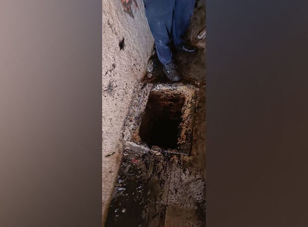 India News | NHRC Notices to Maha Chief Secy, Pune Police Commissioner After 4 Die While Cleaning Septic Tank