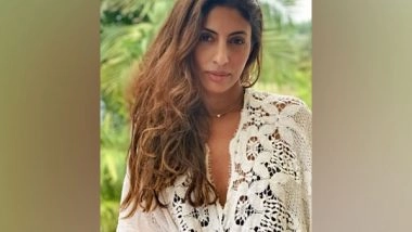 Entertainment News |  On Shweta Bachchan's Birthday, Her 'old Friend' Zoya Akhtar Pens a Heartfelt Post