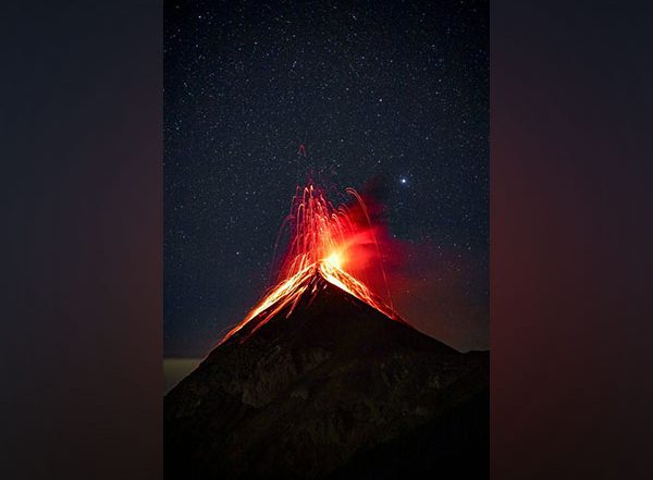 Science News | Ancient Ice Reveals Scores of Gigantic Volcanic Eruptions: Study
