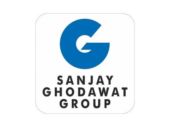 Business News | Sachin Khedekar & Prajakta Mali @ 57th Birthday Celebrations of Sanjay Ghodawat & SGU's Annual Gathering - Vimarsana News