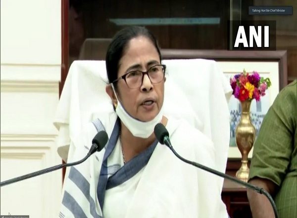 Mamata Banerjee Slams Centre For Cutting EPFO Interest Rates to 8.1%