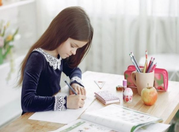 Lifestyle News | Private Education Doesn't Lead to Better Mental Health: Study