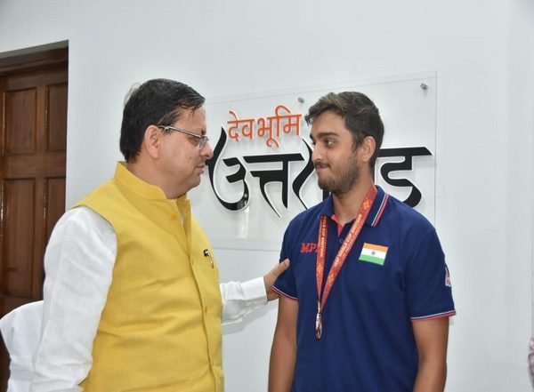 Sports News | International Shooter Shapath Bharadwaj Felicitated by Uttarkhand CM Dhami