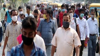 India News | Delhi Makes Masks Mandatory in Public Places, Re-imposes Fine for Violation