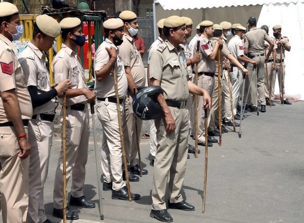 India News | Jahangirpuri Violence: Delhi Police Questions Prime Accused Ansar's Relatives in WB's East Midnapore