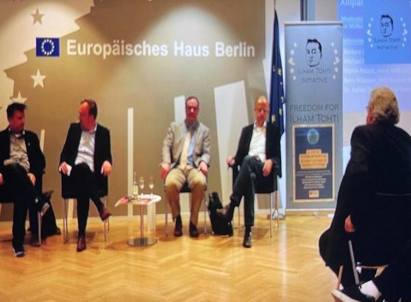 German Parliament to Hold Discussion on Situation of Uyghurs in China's Xinjiang