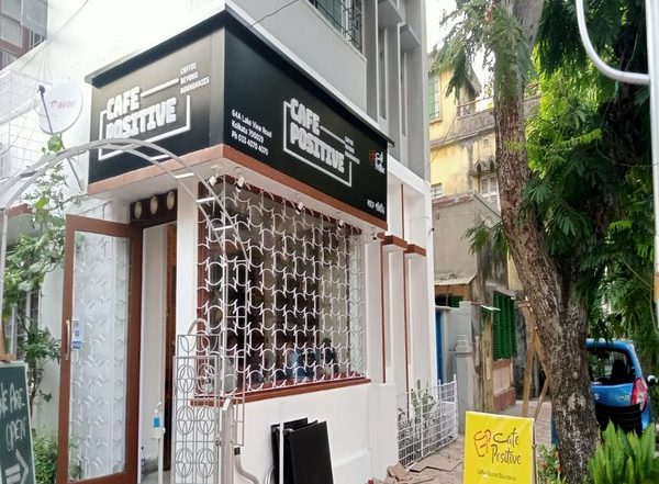 India News | Coffee Beyond Boundaries: Asia's First Cafe in Kolkata Run, Managed by HIV-positive Staff