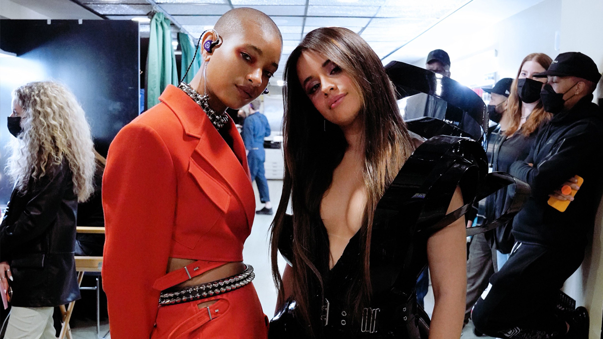 Saturday Night Live: Camila Cabello and Willow Smith Arrive for Their Live  Performance of Psychofreak | 🎥 LatestLY