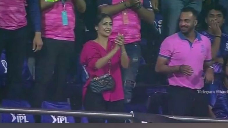 Dhanashree Verma's Celebration in Stands Goes Viral After Husband Yuzvendra Chahal Dented RCB in IPL 2022 Clash (See Pics and Video)