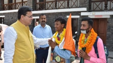 India News | Uttarakhand CM Dhami Meets Environment Activist Shankar Singh Bisht