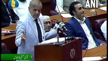 World News | Change in Pak PM Shehbaz Sharif's Oath Stokes Controversy