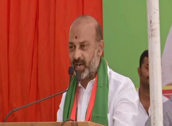India News | Bandi Sanjay Lashes out at KCR for Trying to Malign Centre on Paddy Procurement Issue
