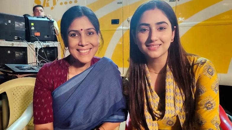 Bade Achhe Lagte Hain 2: Disha Parmar Is ‘Forever Admirer’ Of Sakshi Tanwar (View Pic)