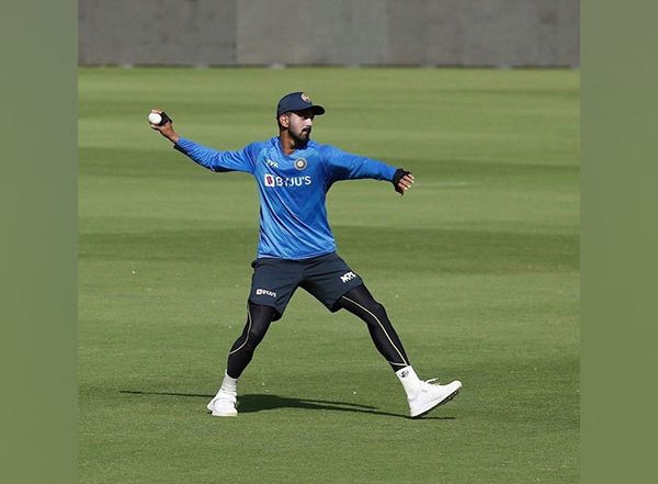 IPL 2022: ‘KL Rahul Could Also Be the Finisher for Lucknow Super Giants’, Says Sunil Gavaskar