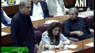 World News | Imran Khan Should Not Go to Russia, Pakistan Told by US: Shah Mehmood Qureshi