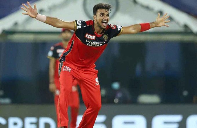 Harshal Patel's Sister Dies During MI vs RCB IPL 2022 Match, Royal Challengers Bangalore Pacer Leaves Bio-bubble