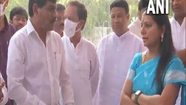 India News | TRS Braces Up for Protest at Telangana Bhavan to Press for Paddy Procurement