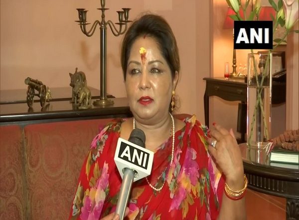 World News | Arzu Rana Deuba, Wife of Nepalese PM Praises Grandness of Vishwanath Temple Area