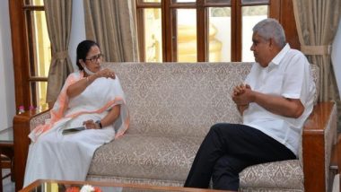 West Bengal CM Mamata Banerjee Calls on Governor Jagdeep Dhankhar To Discuss Governance Issues