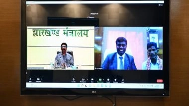 India News | Jharkhand CM Facilitates Local Man Who Helped Save Lives in Deoghar Ropeway Mishap