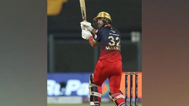 Sports News | IPL 2022: Half-centuries by Maxwell, Karthik Propel RCB to 189/5 Against DC